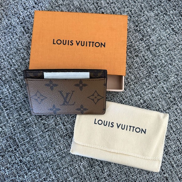 Louis Vuitton Handbags - New Authentic Louis Vuitton Card Holder
